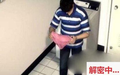 男子给妻子内裤涂毒药：原因竟是这个！