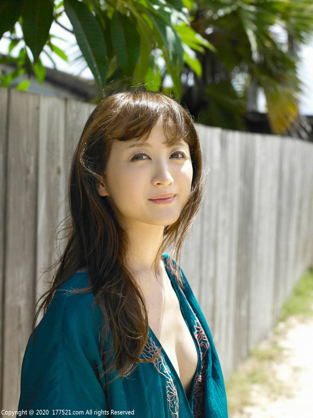 小松彩夏人物简历详细播报完整版