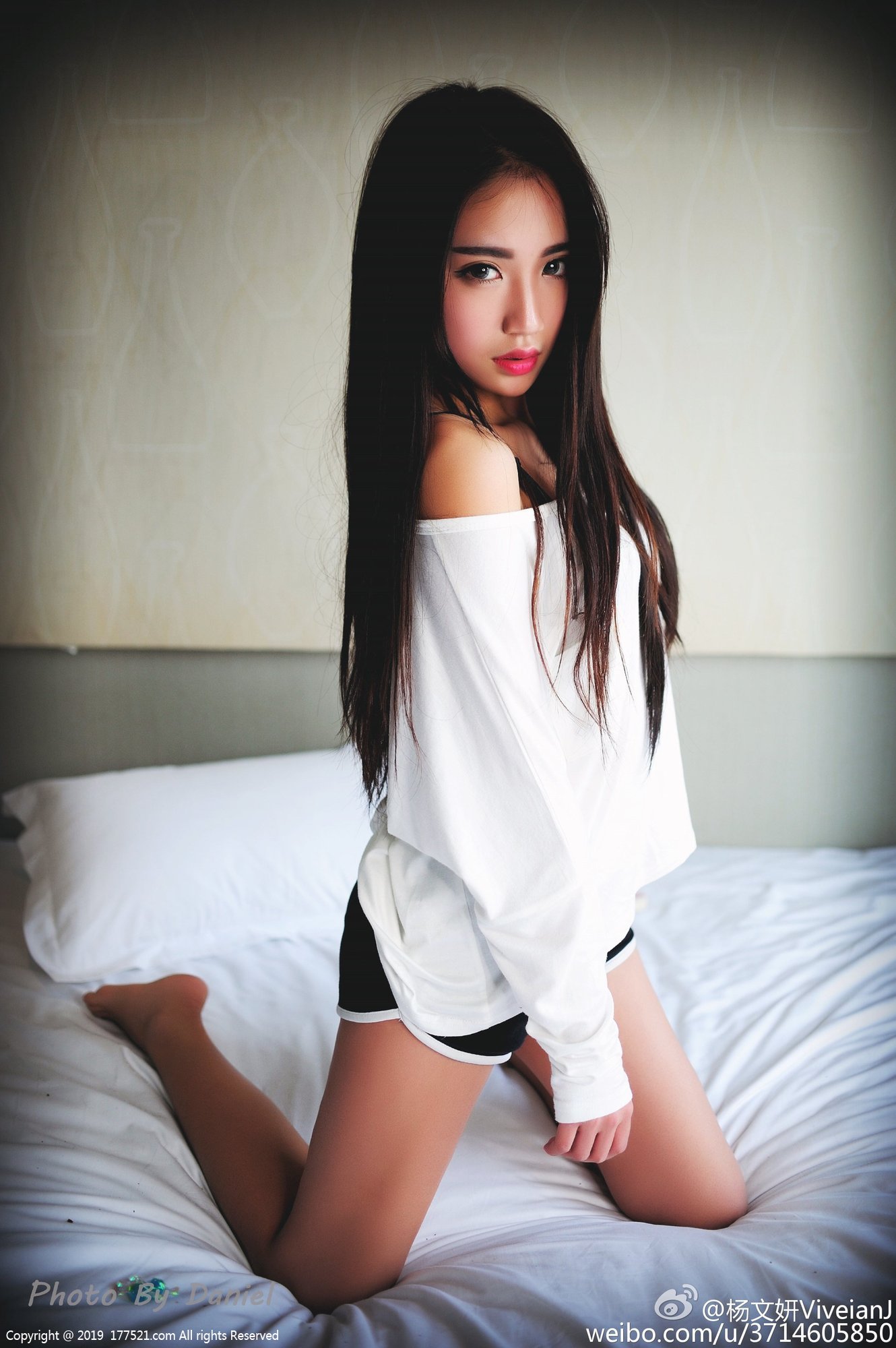杨文妍(杨小妍 , ViveianJ)人物简历详细播报完整版
