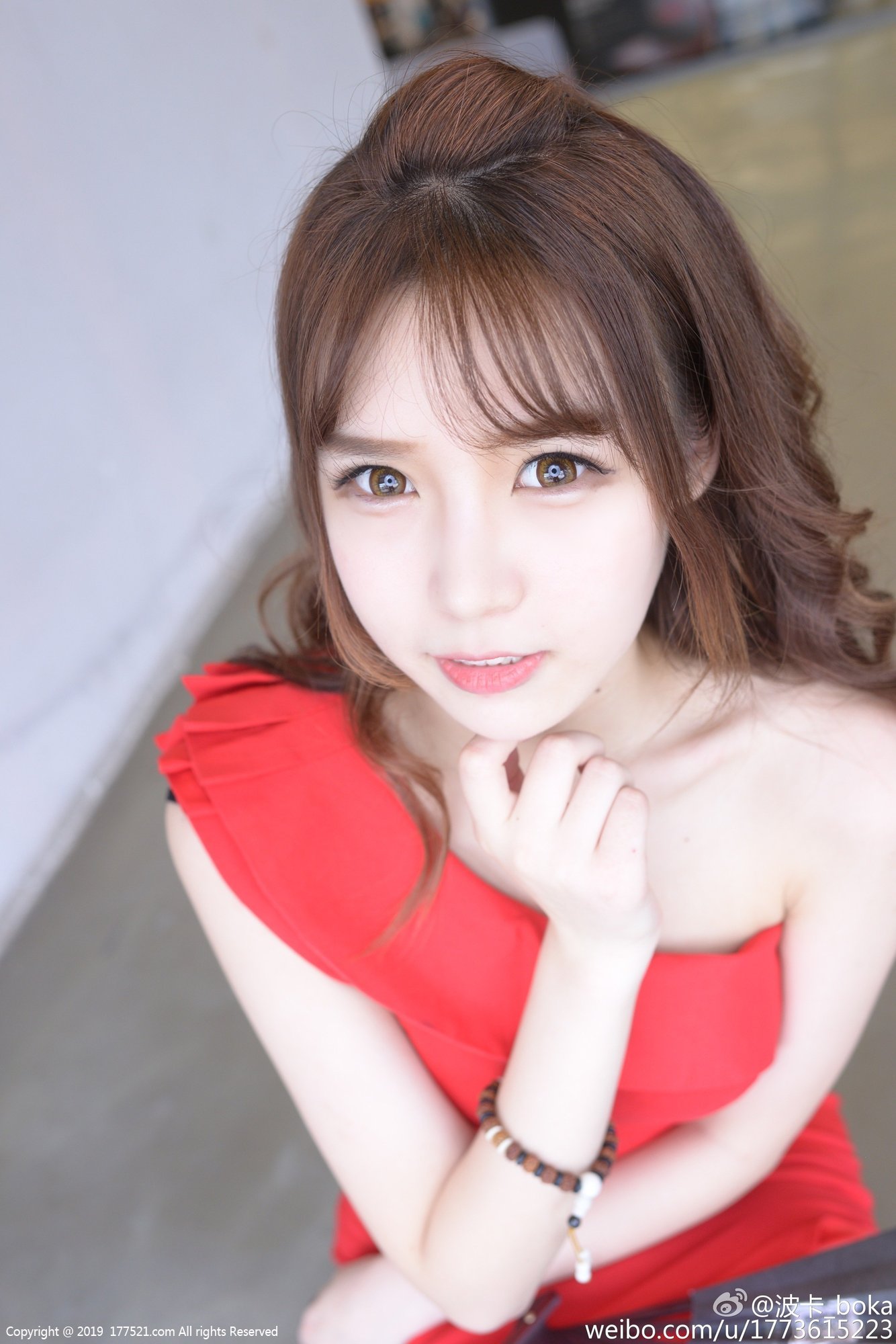 支伟婷(波卡 , zhiweiting)人物简历详细播报完整版