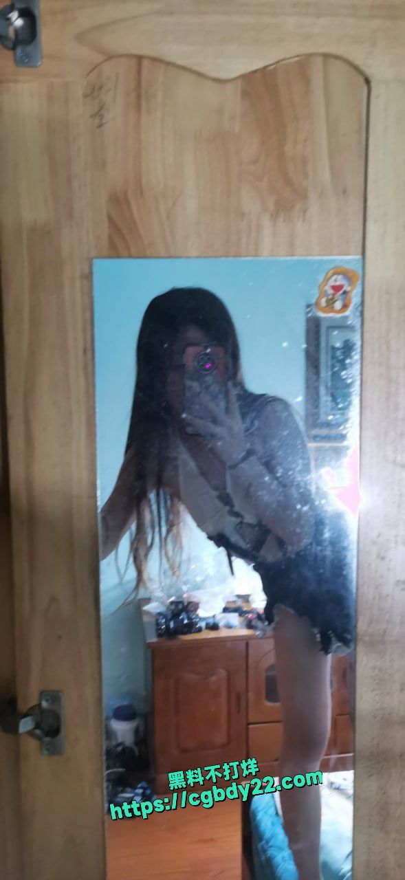 温州清纯女高中生 火辣身材肥臀炸裂13