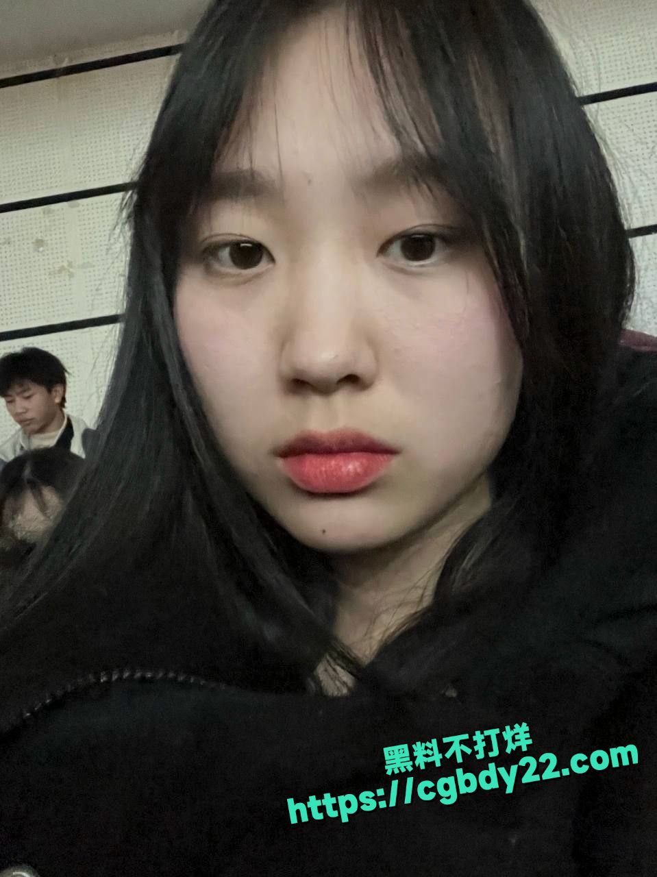 浙江宁波诺丁汉大学 可爱学妹张芸希遭渣男大量泄密2