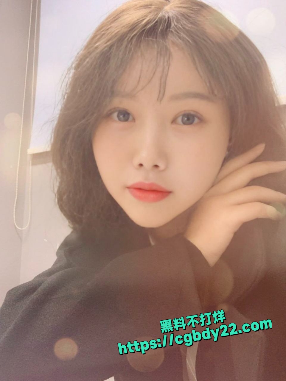 【真实乱伦美丽舅妈】酒后乱性当着小舅面干舅妈3