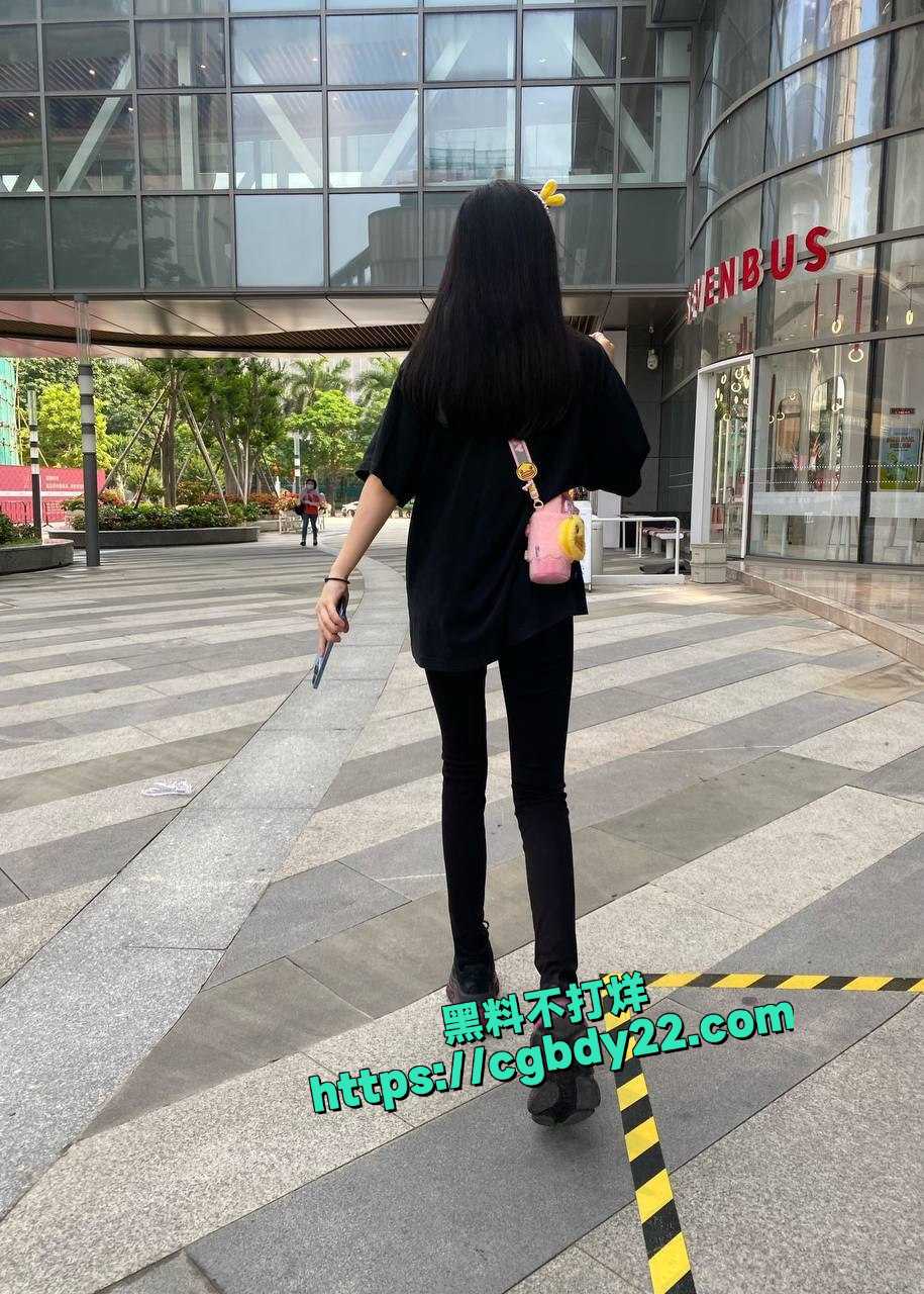 高颜值极品大学生孙莹莹 舌钉口交4
